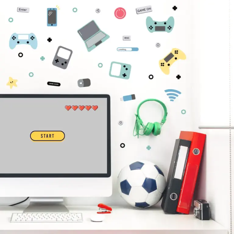 Gaming wallstickers ovanför skrivbord