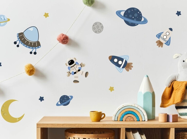 Wallstickers med astronaut- och rymdmotiv