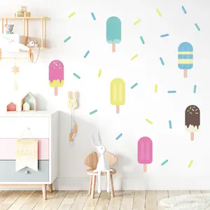 Glass wallstickers på barnrum