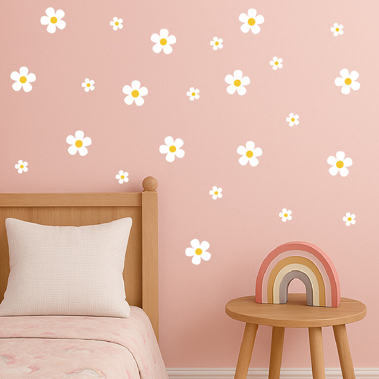 Daisy (vit) wallstickers placerade ovanför en säng