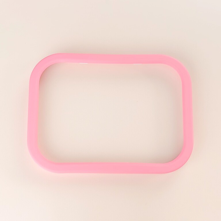 Rosa gummiring till lunchlåda
